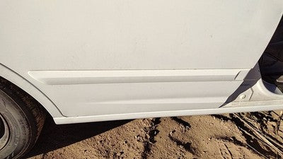 01-03 Elantra Passenger Right Rear Moulding From Door Back Trim Strip White