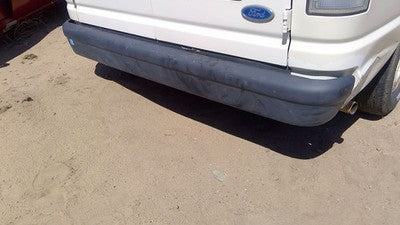 1992-1993 Ford Van E150 Rear Bumper Assembly With Brackets Oem F2uz17906a