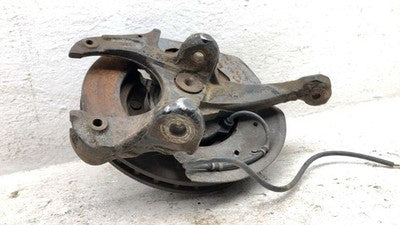 82-03 S10 Pickup Passenger Front Spindle Steering Knuckle With Wheel Hub 4X2
