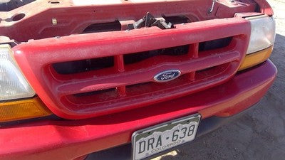 1998-2000 Ford Ranger Front Grille Oem 4X2 2Wd Red F87z8200fa