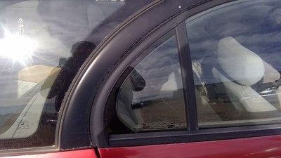 1996-2000 Saturn Sw2 Passenger Right Rear Vent Window Back Door Glass With Frame