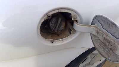 1998-1999 Ford Taurus Fuel Filler Neck Assembly With Gas Cap Oem F8dz9034na