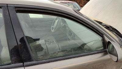 1997-05 Buick Century Passenger Right Front Side Window Door Glass Oem 10439231
