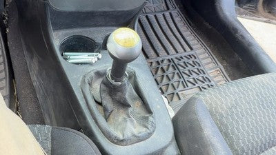 03-07 Ion Floor Shifter Lever Assembly Shift Unit Manual Transmission Black 19E