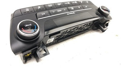 16-18 Hyundai Tucson Temperature Control Module In Dash Heater Ac Head Unit Oem