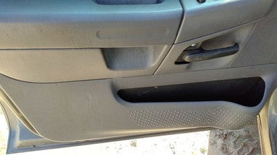 05 Explorer Driver Left Front Inside Door Trim Panel With Master Switch Gray Tt