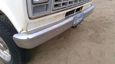 1975-1991 Ford Van E250 Chrome Front Bumper With Mount Brackets Oem E3uz17757b