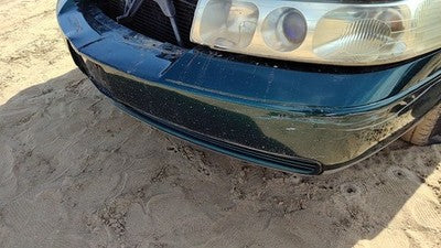 1998-2002 Cadillac Seville Front Bumper Cover Assembly Oem Green 19245378