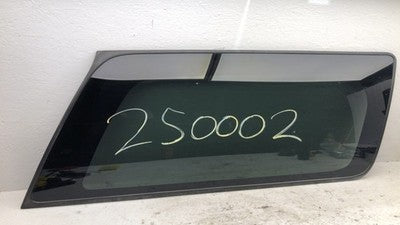 2000-2006 Chevy Suburban Passenger Right Rear Quarter Glass Back Side Window Oem