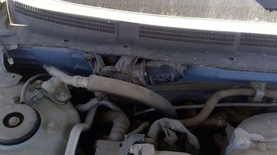 2002-2003 Nissan Maxima Windshield Wiper Motor Oem 288102Y910