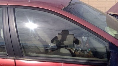 1996-2000 Saturn Sw2 Passenger Right Front Side Window Door Glass Oem 21098674