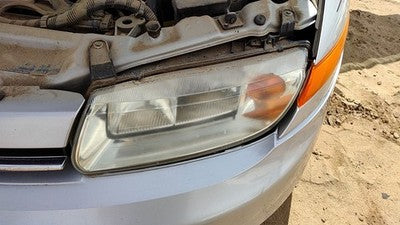 2000-2002 Saturn L100 Driver Left Head Light Oem Front Lamp 90583594