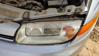 2000-2002 Saturn L100 Driver Left Head Light Oem Front Lamp 90583594