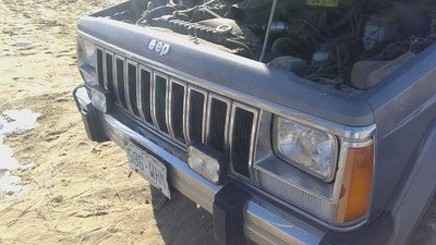 1984-1992 Jeep Cherokee Complete Header Panel With Grille 83506616 83506616