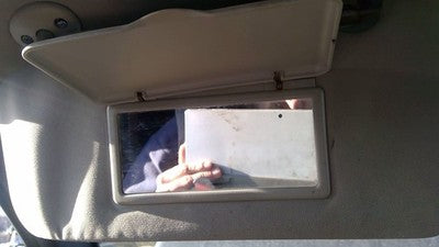 2006-2009 Pontiac Torrent Driver Left Sun Visor Oem 25954547
