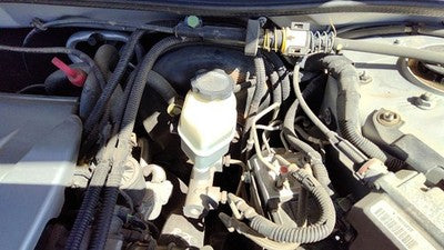 98-02 Oldsmobile Intrigue Power Brake Booster With Master Cylinder Pair Set Oem