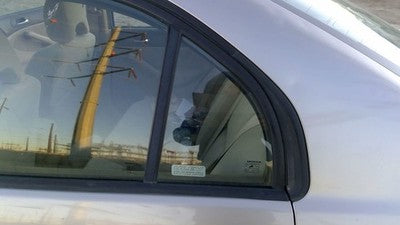 2001-2005 Honda Civic Driver Left Rear Vent Window Back Door Glass With Frame