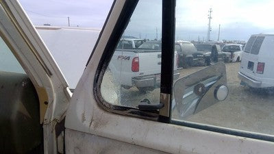 75-84 Van E250 Passenger Right Front Vent Window Small Door Glass With Frame