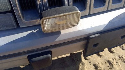 1993-1995 Jeep Grand Cherokee Passenger Right Fog Light Lamp Oem 04713582