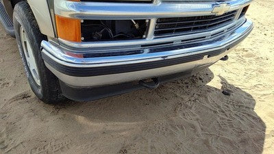 1992-1999 Chevy Suburban Chrome Front Bumper Assembly With Brackets Oem 15574111