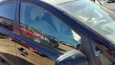 2004-2009 Toyota Prius Passenger Right Front Side Window Door Glass Oem