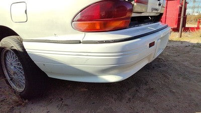 1992-1995 Pontiac Bonneville Rear Bumper Cover Assembly Oem Back White 16520213