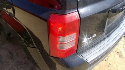 2008-2017 Jeep Patriot Driver Left Tail Light Brake Lamp Oem Rear 5160365Ag