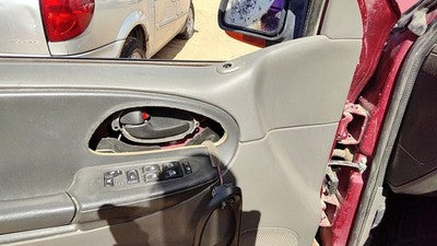 02-04 Trail Blazer Driver Left Front Inside Door Trim Panel With Master Switch