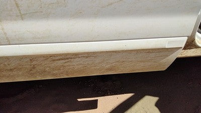 02-05 Explorer Passenger Right Rear Moulding From Door Back Trim Strip White Yz