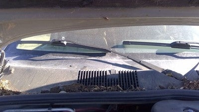 1993-1998 Jeep Grand Cherokee Passenger Right Windshield Wiper Arm Blade Lever