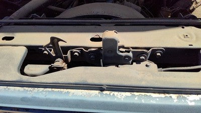 1980-1984 Ford F150 Hood Latch Assembly With Bracket Oem
