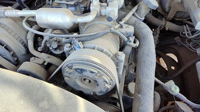 1996-2000 Gmc Yukon Ac Compressor Air Conditioner Pump Assembly Oem 5.7L 1136519