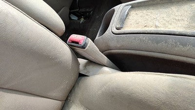 2000 Ford Windstar Passenger Right Front Seat Belt Buckle Receiver Oem