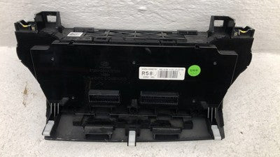 16-18 Hyundai Tucson Temperature Control Module In Dash Heater Ac Head Unit Oem