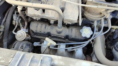 2001-2004 Grand Caravan Front Valve Cover Oem 3.3L 4781235Aa