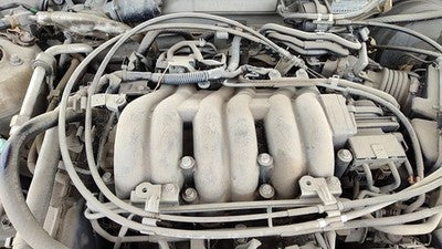 2000-2001 Nissan Maxima Upper Intake Manifold Oem 3.0L 140103Y110