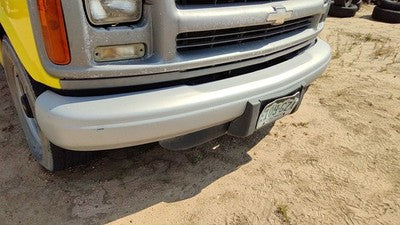 1996-2002 Express Van 2500 Front Bumper Assembly With Brackets Oem 15075736