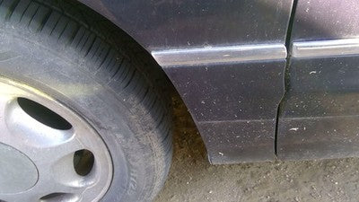 1997-2005 Buick Park Ave Driver Left Moulding From Fender Trim Strip Blue 28U