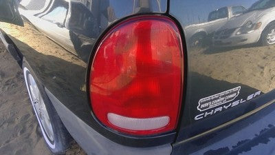 1996-2000 Chrysler Voyager Driver Left Tail Light Oem Brake Lamp Rear 4576245Ab