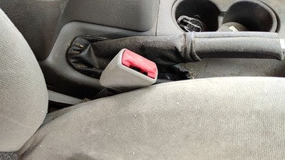 2000-05 Saturn L100 Passenger Right Front Seat Belt Buckle Receiver Oem Gray 96B