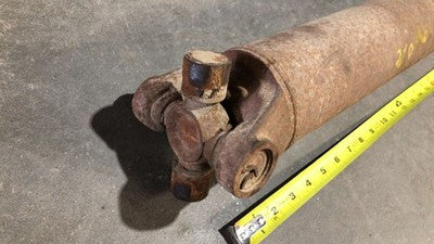 1999-2002 Ford F250 Rear Drive Shaft Two Piece Oem 7.3L Powerstroke 4X4