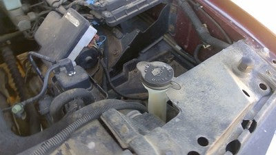 1996-2000 Chevy Tahoe Windshield Washer Fluid Reservoir With Pump Oem Wiper Tank