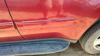 02-05 Trail Blazer Driver Left Rear Moulding From Door Back Trim Majestic Red