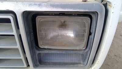 1979-1991 Ford Van E250 Driver Left Head Light Oem Front Lamp D8bz13007a