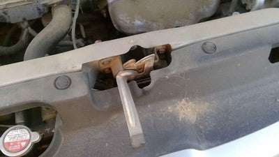 2004 2005 Honda Civic Hood Latch Assembly With Bracket Oem