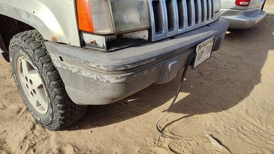 1993-1995 Jeep Grand Cherokee Front Bumper Cover Assembly Oem 55031452
