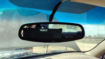 2001-2004 Buick Regal Inside Rear View Mirror Oem Windshield Mounted 25812208