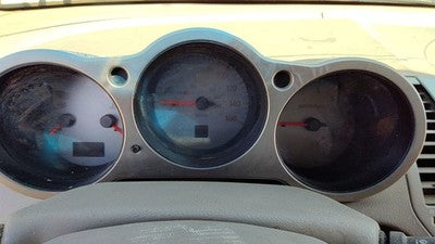 2004-2005 Nissan Maxima Speedometer Cluster Instrument Gauges Panel Oem Dash