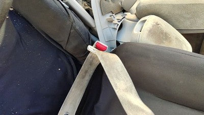 2001-2003 Hyundai Elantra Driver Left Front Seat Belt Buckle Receiver Oem Tan