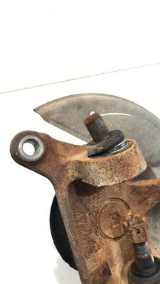 1995-97 Ford F350 Driver Left Front Spindle Steering Knuckle With Wheel Hub 4X2